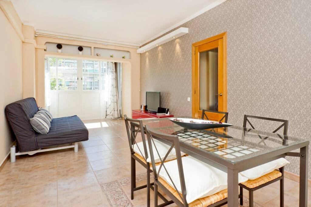 Glorias:Sagrada Familia 15 Minutos - Playa 20 Minutos Apartment Barcelona Exterior foto
